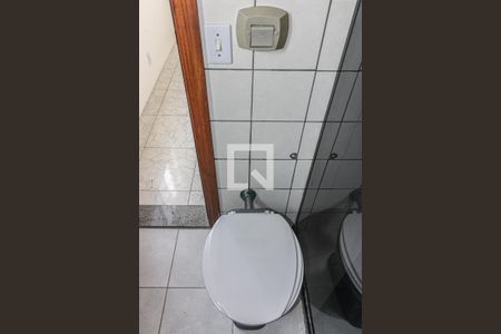 Apartamento à venda com 76m², 2 quartos e 2 vagas Apartamento à venda com 76m², 2 quartos e 2 vagasSuíte - Banheiro