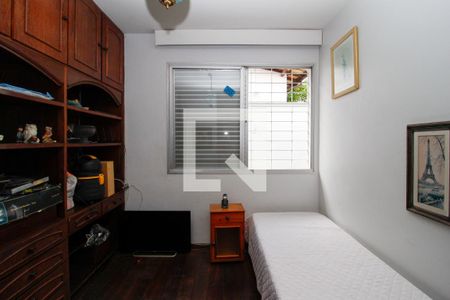 Casa à venda com 256m², 3 quartos e 2 vagasQTO 1