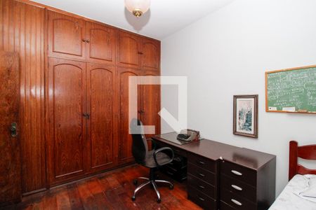 Casa à venda com 256m², 3 quartos e 2 vagasQTO 3