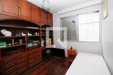 Casa à venda com 256m², 3 quartos e 2 vagasQTO 1