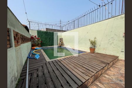 Casa à venda com 370m², 5 quartos e 4 vagas Casa à venda com 370m², 5 quartos e 4 vagasPiscina