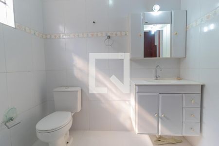 Casa à venda com 160m², 2 quartos e 2 vagas Casa à venda com 160m², 2 quartos e 2 vagasBanheiro Social