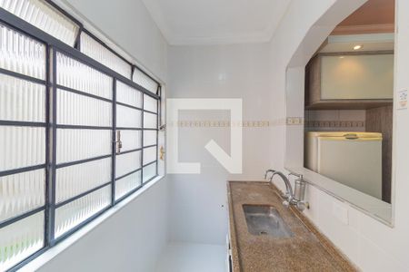 Casa à venda com 160m², 2 quartos e 2 vagas Casa à venda com 160m², 2 quartos e 2 vagasCozinha