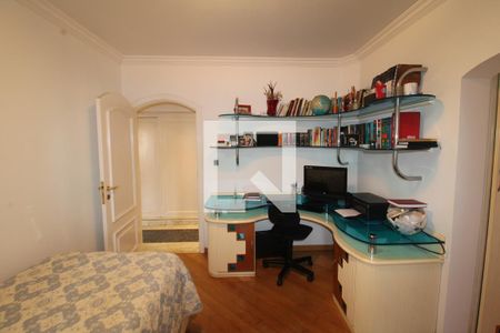 Apartamento à venda com 425m², 5 quartos e 7 vagasQuarto 2