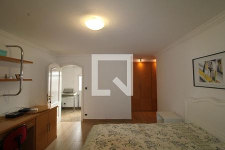 Apartamento à venda com 425m², 5 quartos e 7 vagasQuarto 4