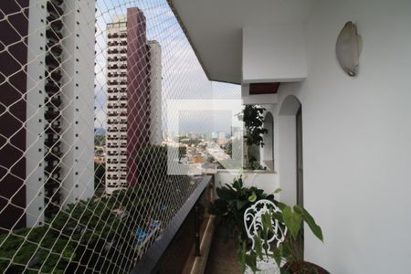 Apartamento à venda com 425m², 5 quartos e 7 vagasQuarto 4 - Varanda