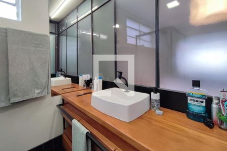 Banheiro Suíte de apartamento à venda com 2 quartos, 77m² em Cambuí, Campinas