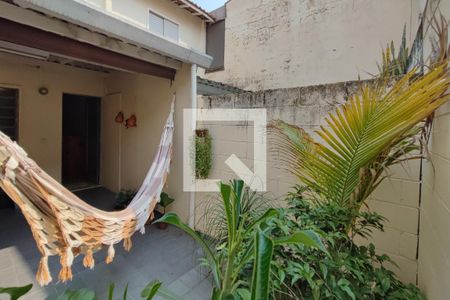 Casa de condomínio à venda com 97m², 2 quartos e 1 vaga Casa de condomínio à venda com 97m², 2 quartos e 1 vagaQuintal