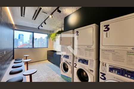 Studio para alugar com 18m², 1 quarto e sem vaga Studio para alugar com 18m², 1 quarto e sem vagaLavanderia