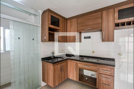 Apartamento à venda com 96m², 2 quartos e 1 vaga Apartamento à venda com 96m², 2 quartos e 1 vagaCozinha e Área de Serviço