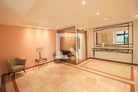 Apartamento à venda com 220m², 4 quartos e 4 vagas Apartamento à venda com 220m², 4 quartos e 4 vagasÁrea comum