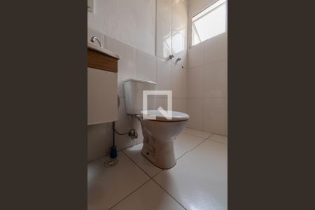 Casa de condomínio à venda com 70m², 2 quartos e 1 vaga Casa de condomínio à venda com 70m², 2 quartos e 1 vagaBanheiro Suíte 1