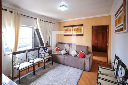 Casa à venda com 170m², 3 quartos e 3 vagas Casa à venda com 170m², 3 quartos e 3 vagasSala 2