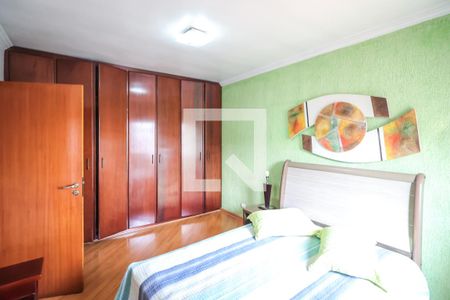 Casa à venda com 170m², 3 quartos e 3 vagas Casa à venda com 170m², 3 quartos e 3 vagasQuarto 1