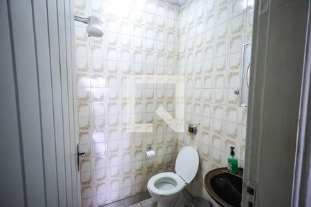 Casa à venda com 170m², 3 quartos e 3 vagas Casa à venda com 170m², 3 quartos e 3 vagasÁrea de Serviço