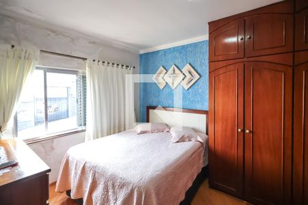 Casa à venda com 170m², 3 quartos e 3 vagas Casa à venda com 170m², 3 quartos e 3 vagasQuarto 2