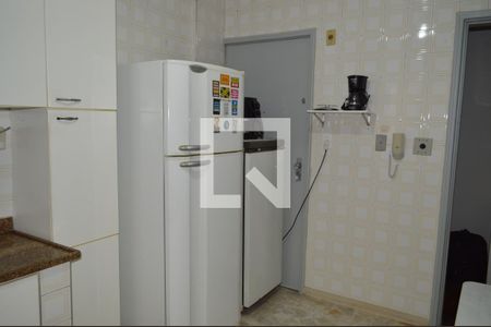 Apartamento à venda com 94m², 2 quartos e 2 vagasCozinha