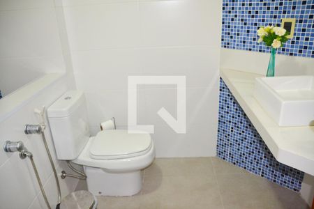 Apartamento à venda com 237m², 3 quartos e 3 vagasBanheiro Suite 3