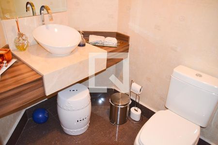 Apartamento à venda com 237m², 3 quartos e 3 vagasLavabo