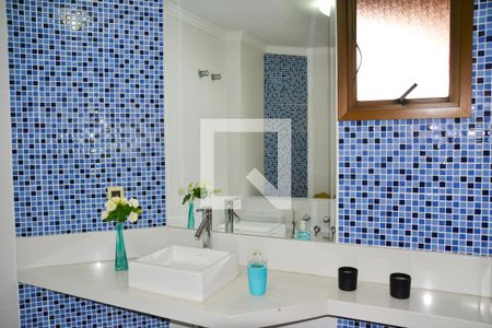 Apartamento à venda com 237m², 3 quartos e 3 vagasBanheiro Suite 3