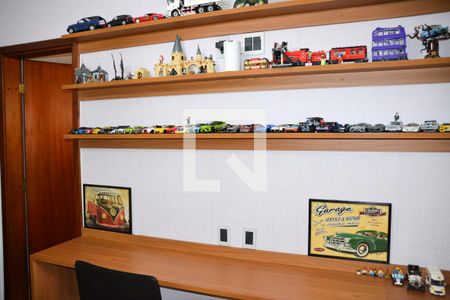 Apartamento à venda com 237m², 3 quartos e 3 vagasSuite 2