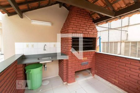 Apartamento à venda com 190m², 3 quartos e 4 vagas Apartamento à venda com 190m², 3 quartos e 4 vagasÁrea Comum - Churrasqueira