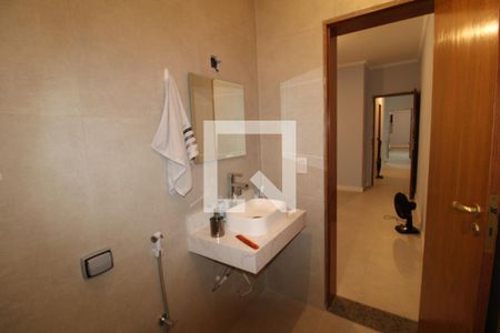 Casa à venda com 130m², 3 quartos e 1 vagaQuarto 3 - Banheiro