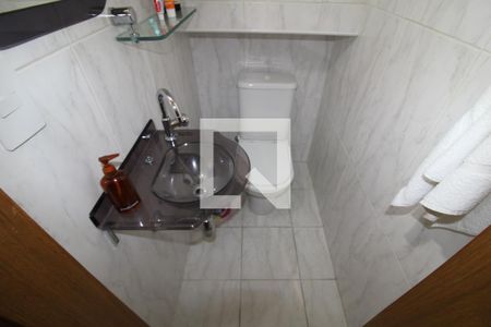 Casa à venda com 130m², 3 quartos e 1 vagaLavabo