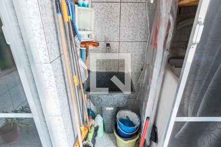 Apartamento à venda com 70m², 2 quartos e 1 vaga Apartamento à venda com 70m², 2 quartos e 1 vagaÁrea de Serviço