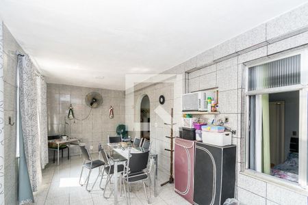 Apartamento à venda com 70m², 2 quartos e 1 vaga Apartamento à venda com 70m², 2 quartos e 1 vagaVaranda