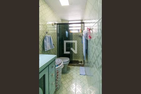 Apartamento à venda com 70m², 2 quartos e 1 vaga Apartamento à venda com 70m², 2 quartos e 1 vagaBanheiro