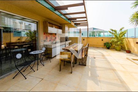 Apartamento à venda com 234m², 4 quartos e 3 vagas Apartamento à venda com 234m², 4 quartos e 3 vagasÁrea externa