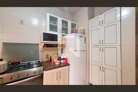 Casa à venda com 230m², 3 quartos e 4 vagas Casa à venda com 230m², 3 quartos e 4 vagasCozinha