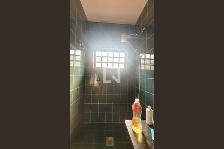 Casa à venda com 230m², 3 quartos e 4 vagas Casa à venda com 230m², 3 quartos e 4 vagasBanheiro da Suite