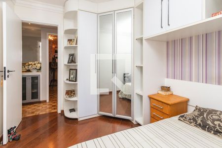 Apartamento para alugar com 100m², 3 quartos e 2 vagas Apartamento para alugar com 100m², 3 quartos e 2 vagasQuarto
