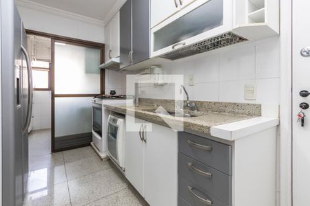Apartamento para alugar com 100m², 3 quartos e 2 vagas Apartamento para alugar com 100m², 3 quartos e 2 vagasCozinha