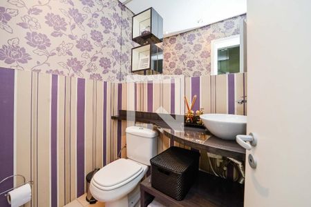 Casa à venda com 190m², 3 quartos e 3 vagas Casa à venda com 190m², 3 quartos e 3 vagasLavabo