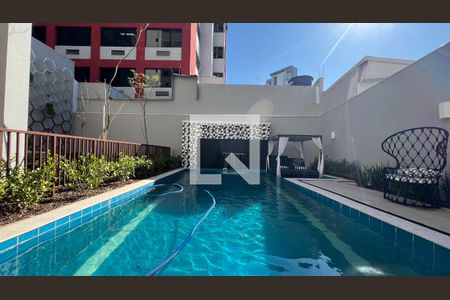 Apartamento à venda com 24m², 1 quarto e sem vaga Apartamento à venda com 24m², 1 quarto e sem vagaPiscina