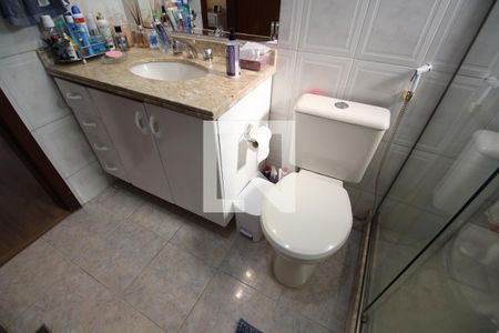 Casa de condomínio à venda com 262m², 3 quartos e 1 vagaQuarto 3 - Banheiro da Suíte