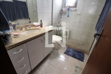 Casa de condomínio à venda com 262m², 3 quartos e 1 vagaQuarto 3 - Banheiro da Suíte