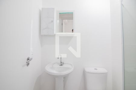 Apartamento à venda com 33m², 2 quartos e sem vaga Apartamento à venda com 33m², 2 quartos e sem vagaBanheiro