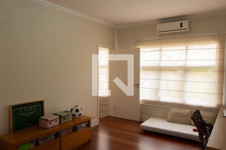 Casa de condomínio à venda com 384m², 4 quartos e 4 vagas Casa de condomínio à venda com 384m², 4 quartos e 4 vagasHALL PISO SUPERIOR