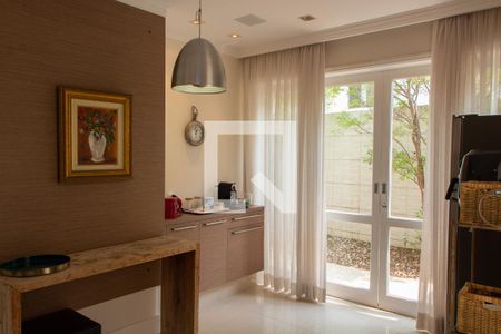 Casa de condomínio à venda com 384m², 4 quartos e 4 vagas Casa de condomínio à venda com 384m², 4 quartos e 4 vagasCOPA