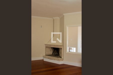 Casa de condomínio à venda com 384m², 4 quartos e 4 vagas Casa de condomínio à venda com 384m², 4 quartos e 4 vagasHALL PISO SUPERIOR