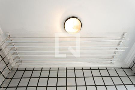 Apartamento à venda com 93m², 2 quartos e 1 vaga Apartamento à venda com 93m², 2 quartos e 1 vagaÁrea de Serviço - Varal