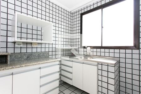 Apartamento à venda com 93m², 2 quartos e 1 vaga Apartamento à venda com 93m², 2 quartos e 1 vagaCozinha