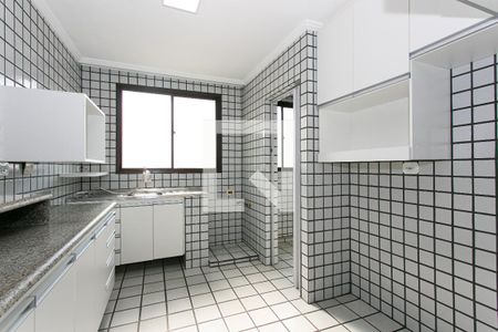 Apartamento à venda com 93m², 2 quartos e 1 vaga Apartamento à venda com 93m², 2 quartos e 1 vagaCozinha