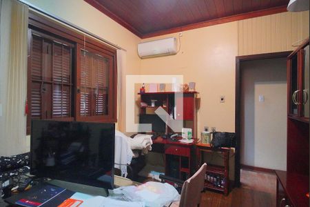 Casa à venda com 268m², 5 quartos e 3 vagas Casa à venda com 268m², 5 quartos e 3 vagasQuarto 2