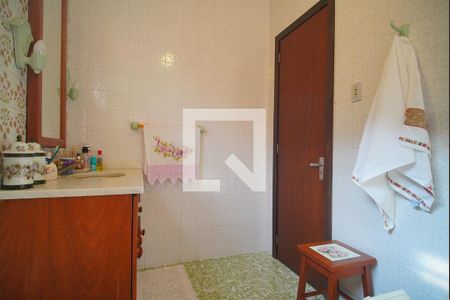 Casa à venda com 268m², 5 quartos e 3 vagas Casa à venda com 268m², 5 quartos e 3 vagasBanheiro da Suíte