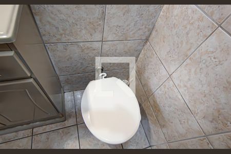 Casa de condomínio à venda com 256m², 4 quartos e 2 vagasbanheiro social